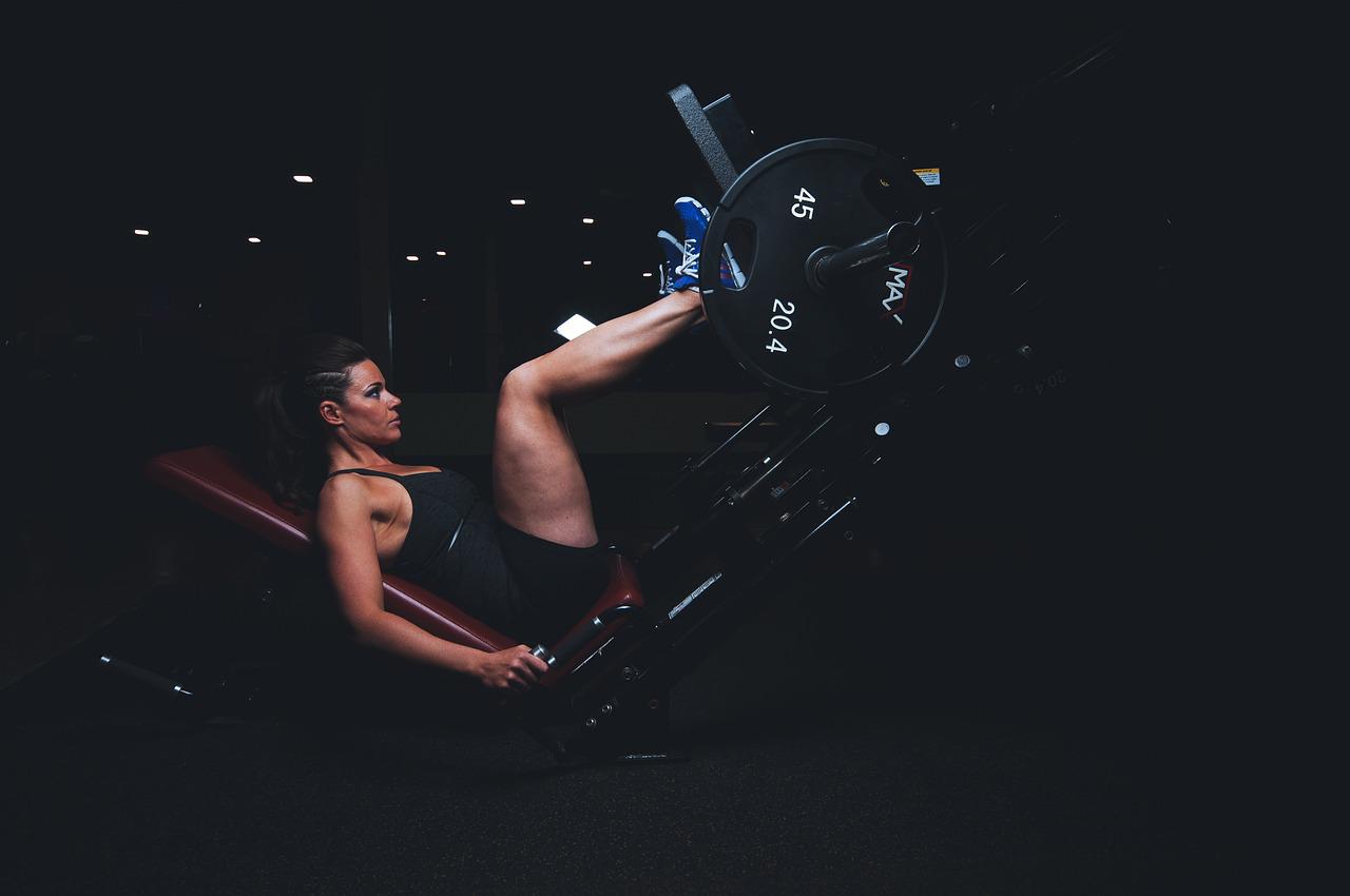 Jakie są skuteczne ćwiczenia na wzmocnienie mięśni nóg?